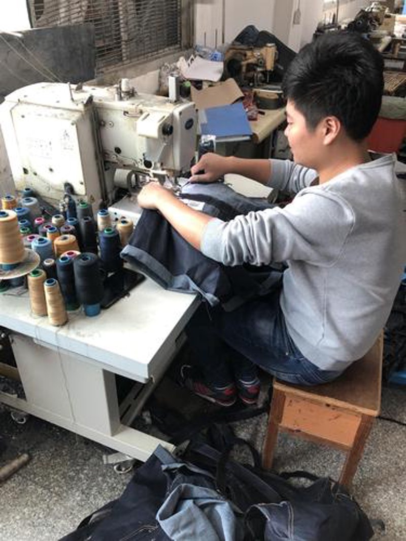 服装贴牌加工：品牌与质量的双赢选择